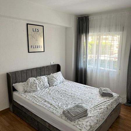 Seashell Apartment In Кульера Экстерьер фото