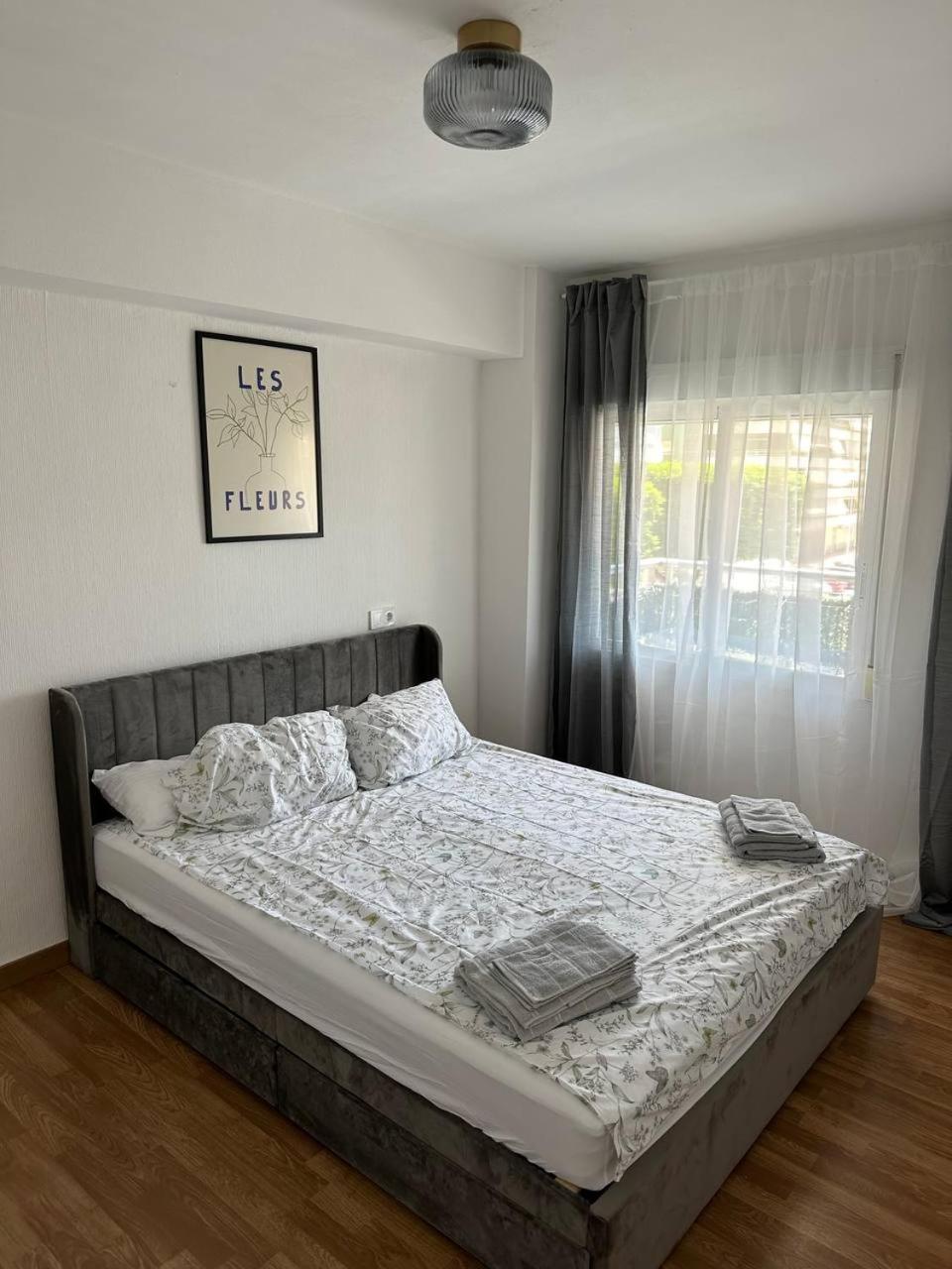 Seashell Apartment In Кульера Экстерьер фото